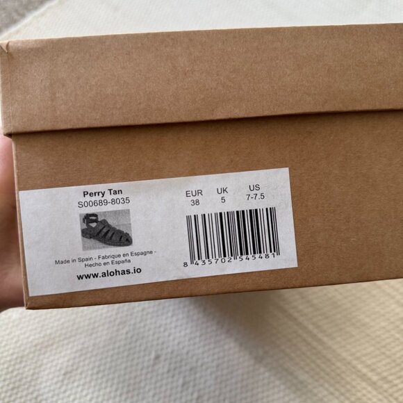 NIB ALOHAS Perry Fisherman Sandals in Tan, Size 38 (US 7-7.5) - Picture 2 of 4